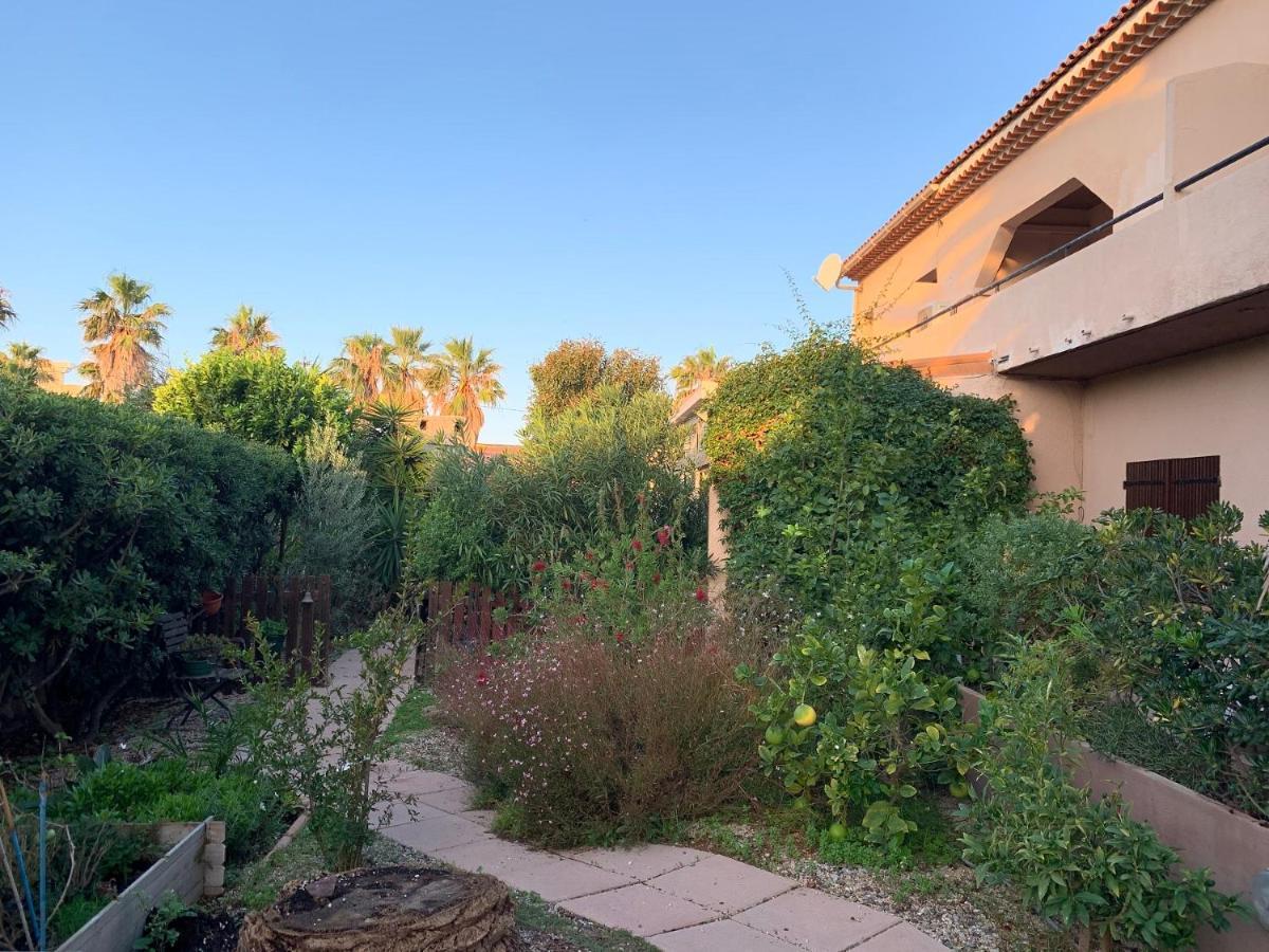 Rose De Sel Apartment Hyeres Exterior photo